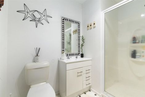 Photo of property in 52c Langstone Street, Welcome Bay, Tauranga, 3112