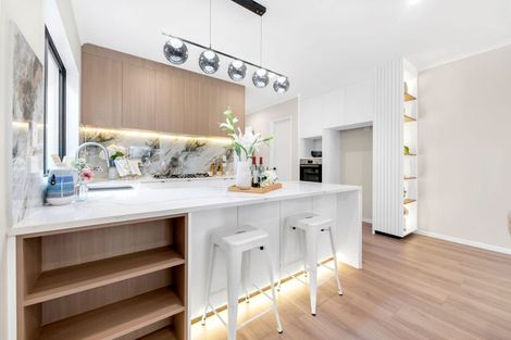 Photo of property in 44 Adamson Road, Flat Bush, Auckland, 2019
