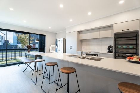 Photo of property in 20 George Square West, Wigram, Christchurch, 8025