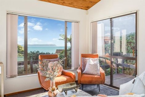 Photo of property in 122f3 Pope Street, Camborne, Porirua, 5026