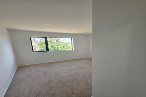 Photo of property in 37 Claude Road, Hillpark, Auckland, 2102