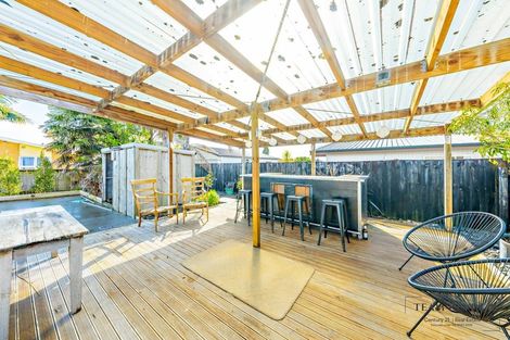 Photo of property in 43 Beach Road, Pahurehure, Papakura, 2113