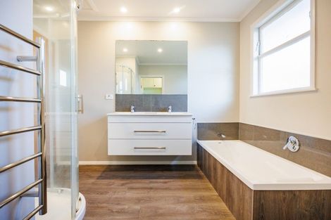 Photo of property in 26 Stephens Crescent, Highbury, Palmerston North, 4412