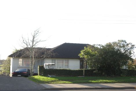 Photo of property in 1/14 Orams Road, Hillpark, Auckland, 2102