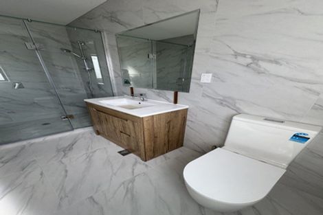Photo of property in 12 Peara Place, Henderson, Auckland, 0610