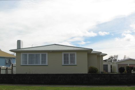 Photo of property in 44 Celia Street, Stratford, 4332