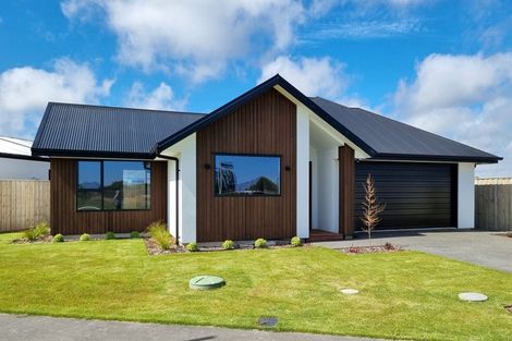 Photo of property in 59 Skibbereen Drive, Halswell, 8025