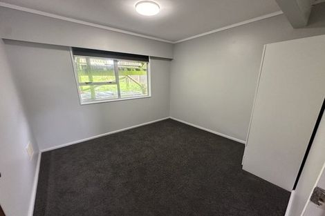 Photo of property in 15 Edgecombe Street, Newlands, Wellington, 6037