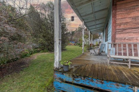 Photo of property in 2 Church Street, Waipawa, 4210