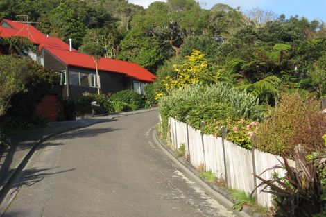 Photo of property in 52 Amapur Drive, Khandallah, Wellington, 6035