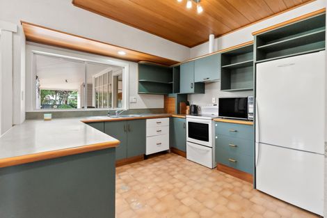 Photo of property in 64 Burwood Road, Matamata, 3400