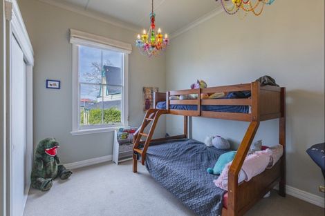 Photo of property in 5 Saint Marys Road, Waipukurau, 4200