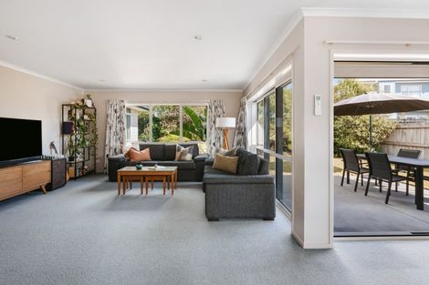 Photo of property in 7 Horokaka Place, Papamoa Beach, Papamoa, 3118