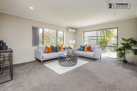Photo of property in 5 Secoia Crescent, Mangere, Auckland, 2022