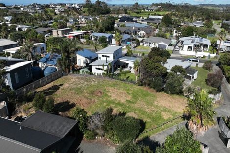 Photo of property in 29d Seabreeze Road, Mangawhai Heads, Mangawhai, 0505
