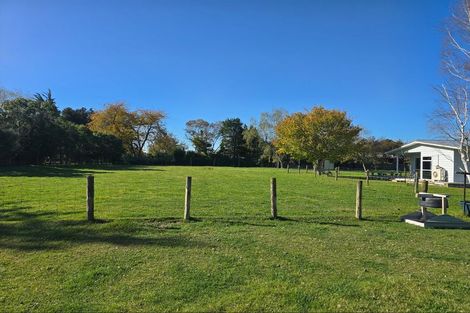 Photo of property in 28 Leeton Drive, Waipukurau, 4200