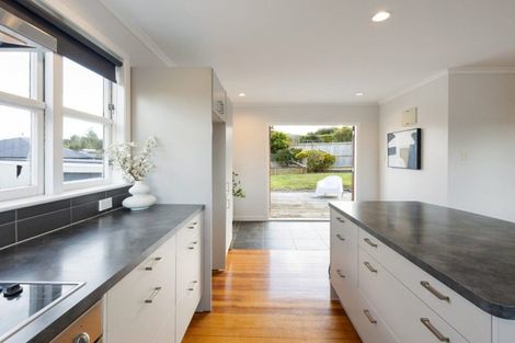 Photo of property in 50 Mansel Avenue, Hillcrest, Hamilton, 3216