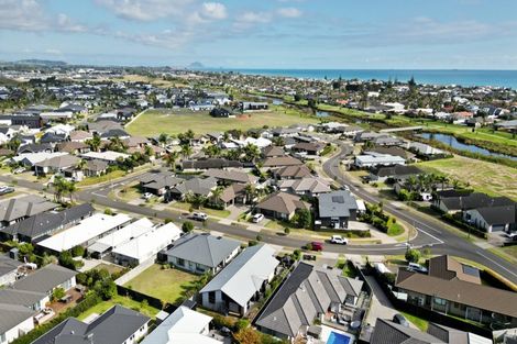 Photo of property in 5 Hebe Crescent, Papamoa Beach, Papamoa, 3118