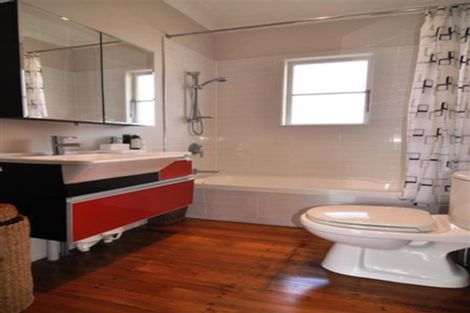 Photo of property in 163 Titirangi Road, New Lynn, Auckland, 0600
