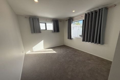 Photo of property in 31d Weldene Avenue, Glenfield, Auckland, 0629