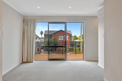 Photo of property in 10u2 Charlemont Street, Whitiora, Hamilton, 3200