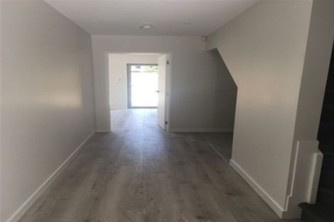 Photo of property in 2 Meritage Lane, Te Atatu South, Auckland, 0610