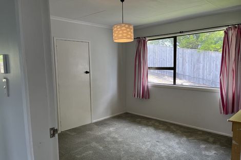 Photo of property in 3 Mount View Place, Spotswood, New Plymouth, 4310