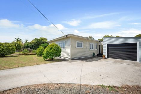 Photo of property in 140 Awaroa Road, Helensville, 0800