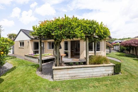 Photo of property in 22 Keswick Crescent, Huntington, Hamilton, 3210