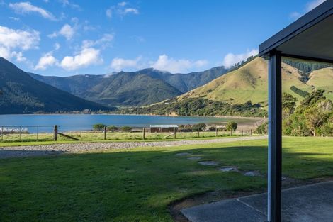 Photo of property in 803 Manaroa Road, Manaroa, Picton, 7282