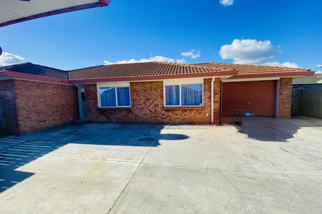 Photo of property in 3/53 Robert Skelton Place, Clendon Park, Auckland, 2103