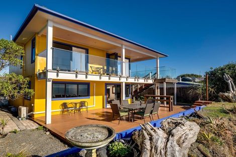 Photo of property in 265 Clifton Road, Te Awanga, 4102