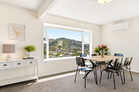 Photo of property in 71 Jubilee Road, Khandallah, Wellington, 6035