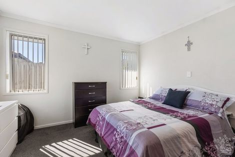 Photo of property in 24 Leet Crescent, Papamoa Beach, Papamoa, 3118