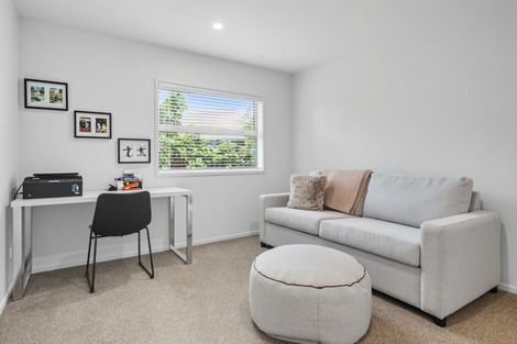 Photo of property in 6 Kahuparere Crescent, Pyes Pa, Tauranga, 3112