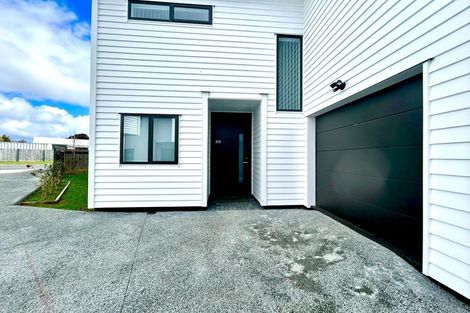 Photo of property in 2a Marinich Drive, Ranui, Auckland, 0612