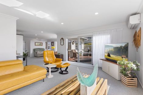 Photo of property in 822b Papamoa Beach Road, Papamoa Beach, Papamoa, 3118