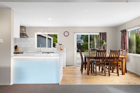 Photo of property in 14 Ruddenklau Lane, Bishopdale, Christchurch, 8053