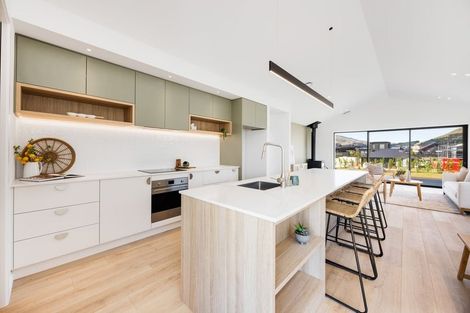 Photo of property in 3 Mason Street, Wanaka, 9305