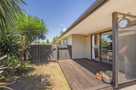 Photo of property in 9 Jacaranda Drive, Whitianga, 3510