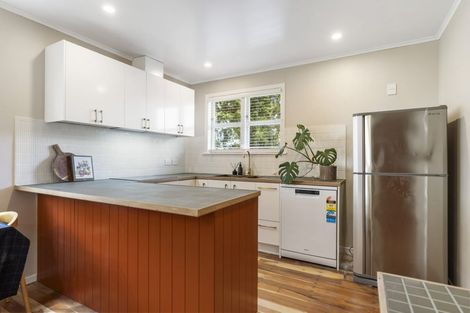 Photo of property in 24d Clinton Avenue, Te Atatu Peninsula, Auckland, 0610