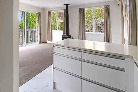 Photo of property in 50 Rehia Road, Massey, Auckland, 0614