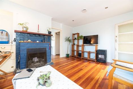 Photo of property in 119 Mcleod Road, Te Atatu South, Auckland, 0610