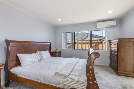 Photo of property in 42 Milson Drive, Papakura, 2110