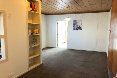 Photo of property in 13 Seakens Way, Glen Eden, Auckland, 0602