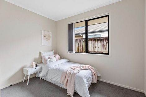 Photo of property in 35 Golden Sands Drive, Papamoa Beach, Papamoa, 3118