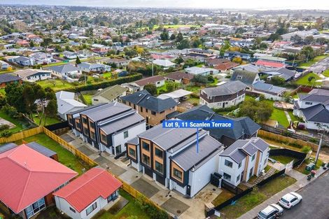 Photo of property in 9/11 Scanlen Terrace, Kelston, Auckland, 0602