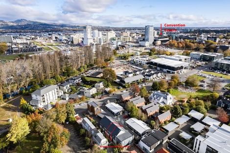 Photo of property in 4/193 Kilmore Street, Christchurch Central, Christchurch, 8013