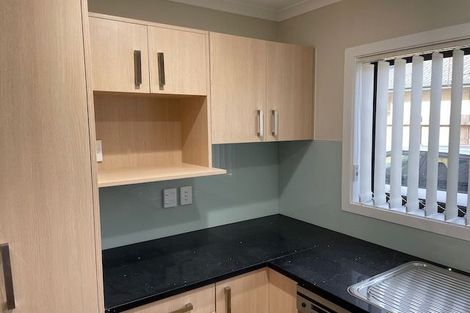 Photo of property in 3 Edwards Avenue, Henderson, Auckland, 0610