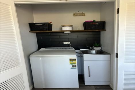 Photo of property in 11 Highland Drive, Pukete, Hamilton, 3200